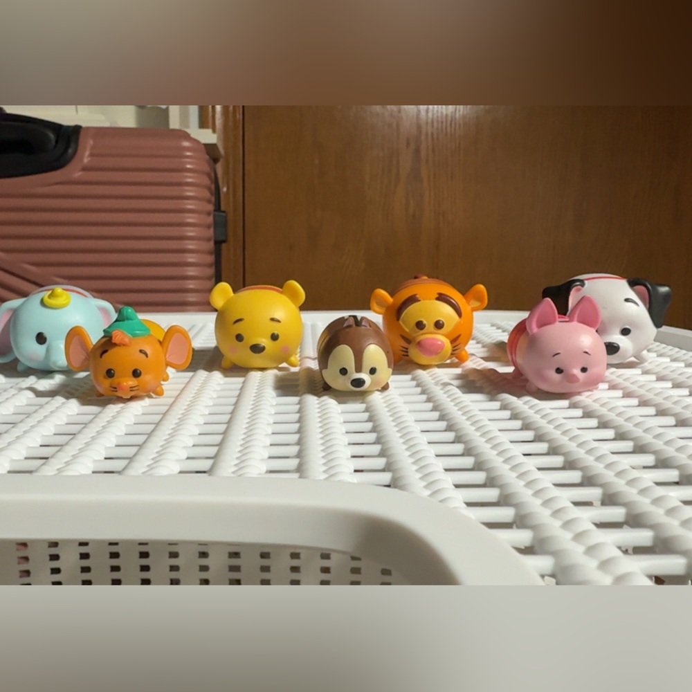 50 Disney Tsum Tsum Stackable Figures DISCONTINUED